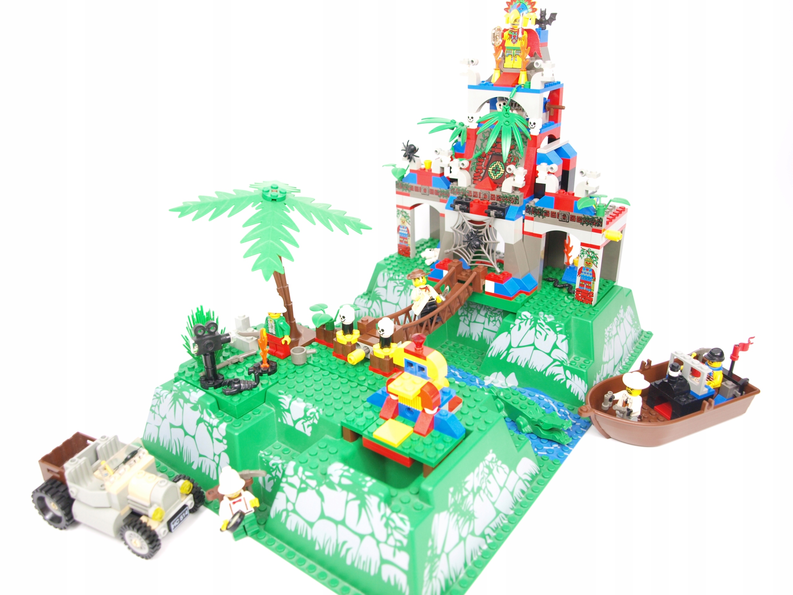 LEGO Adventurers Jungle 5986 Amazon Ancient Ruins Lata 90 System